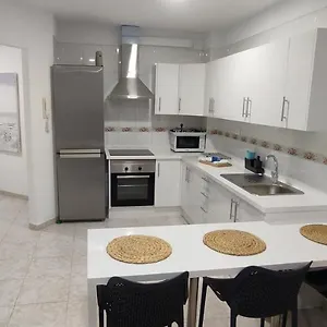 https://casa-rubn-caletillas.tenerifehoteles.net